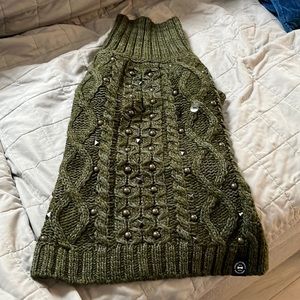 COPY - American beagle outfitters AE dog stud olive green dog sweater M nwt new